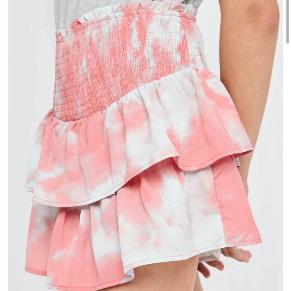 Hayden Girls size M tie dye tiered skirt! - Picture 2 of 5